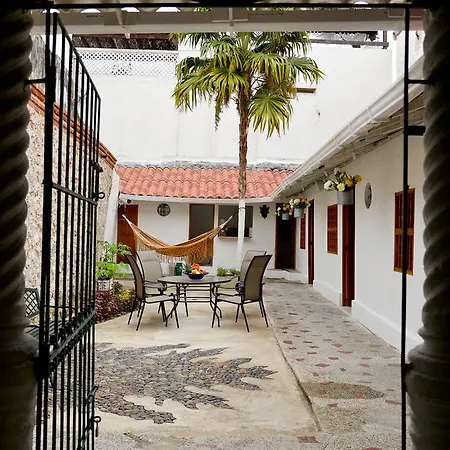 Hostal Papaya Getsemani Cartagena