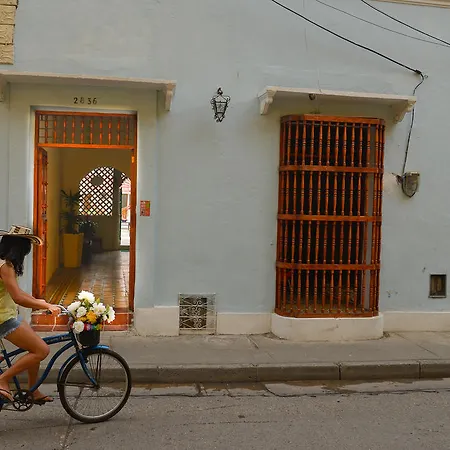 Papaya Getsemani Cartagena
