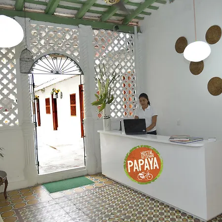 Papaya Getsemani Cartagena